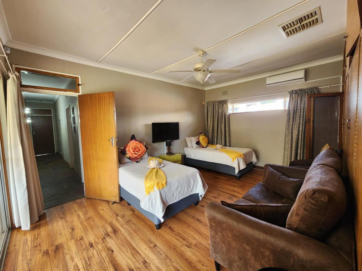 Midway Overnight Rooms Kimberley Dış mekan fotoğraf