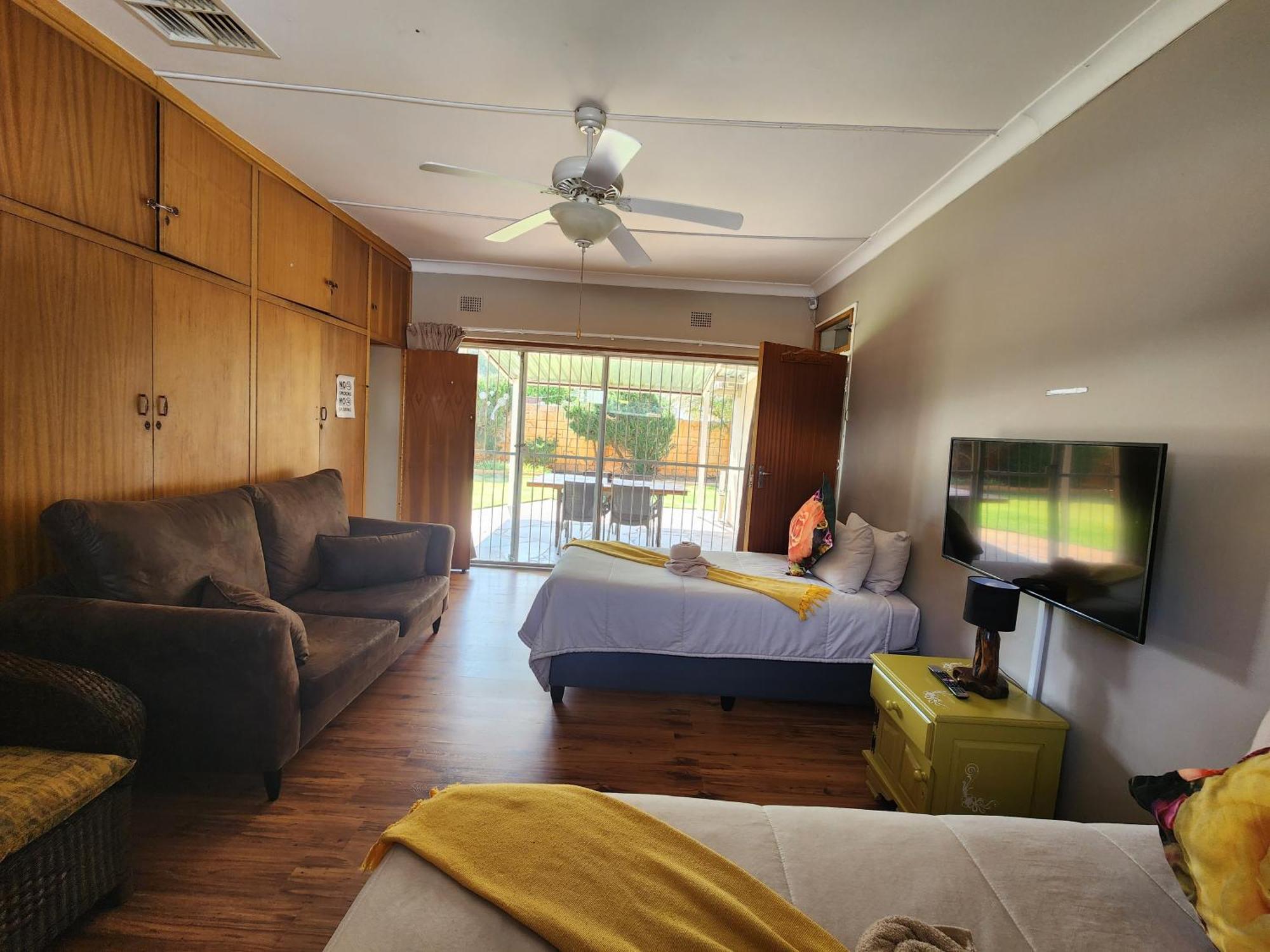 Midway Overnight Rooms Kimberley Dış mekan fotoğraf